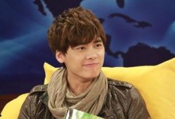 李易峰搓碟爆料视频大全,明星幕后趣味瞬间大盘点